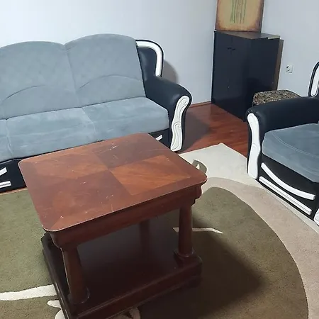 Apartment Sprat Kuce